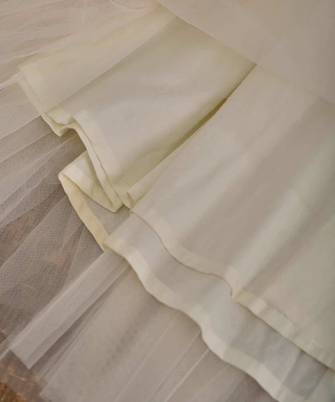 ソフトシフォンチュールドレス