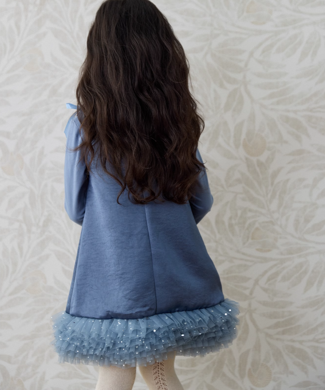 Vネックショルダーリボンチュールドッキングワンピース