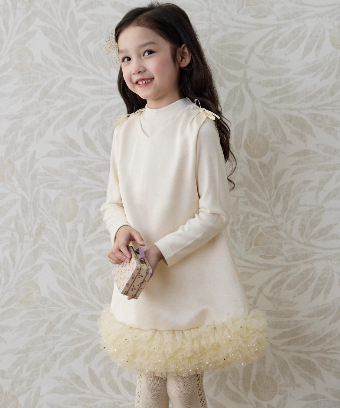 Vネックショルダーリボンチュールドッキングワンピース