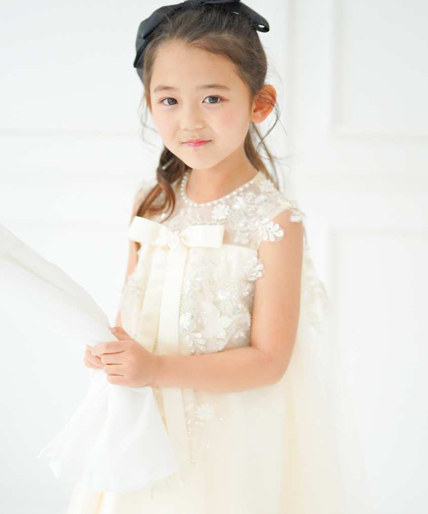 ホワイトリボンドレス