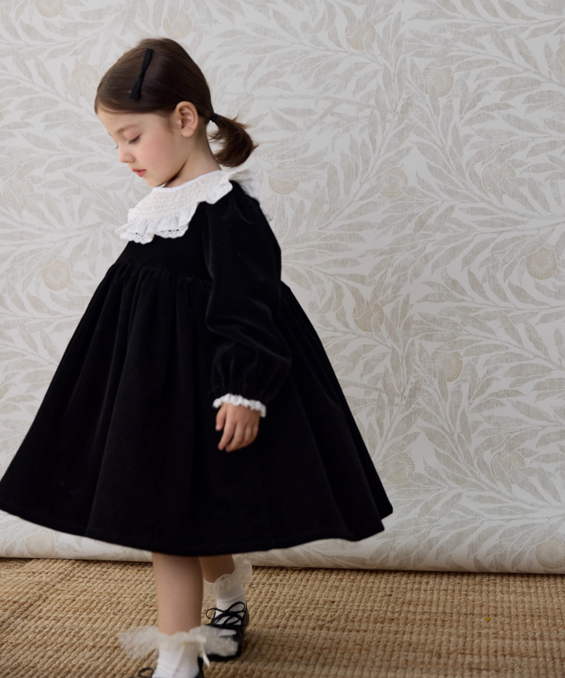 ドールカラーランタンスリーブベルベットワンピース