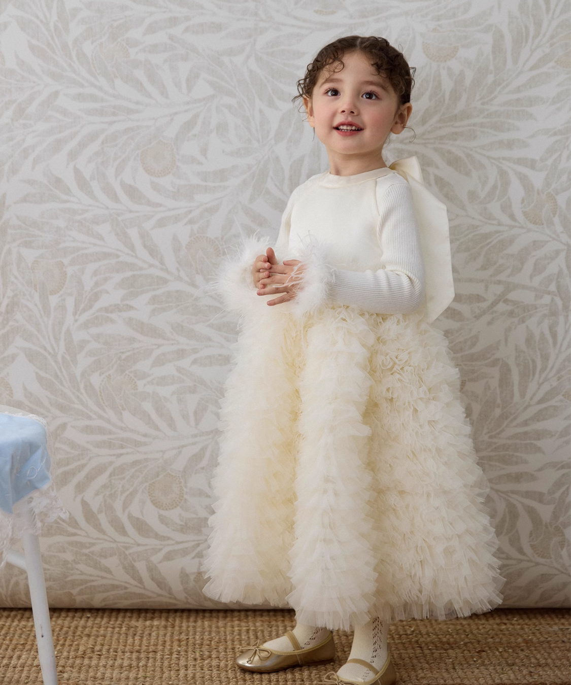 アメリカンスリーブバックオープンチュールドレス