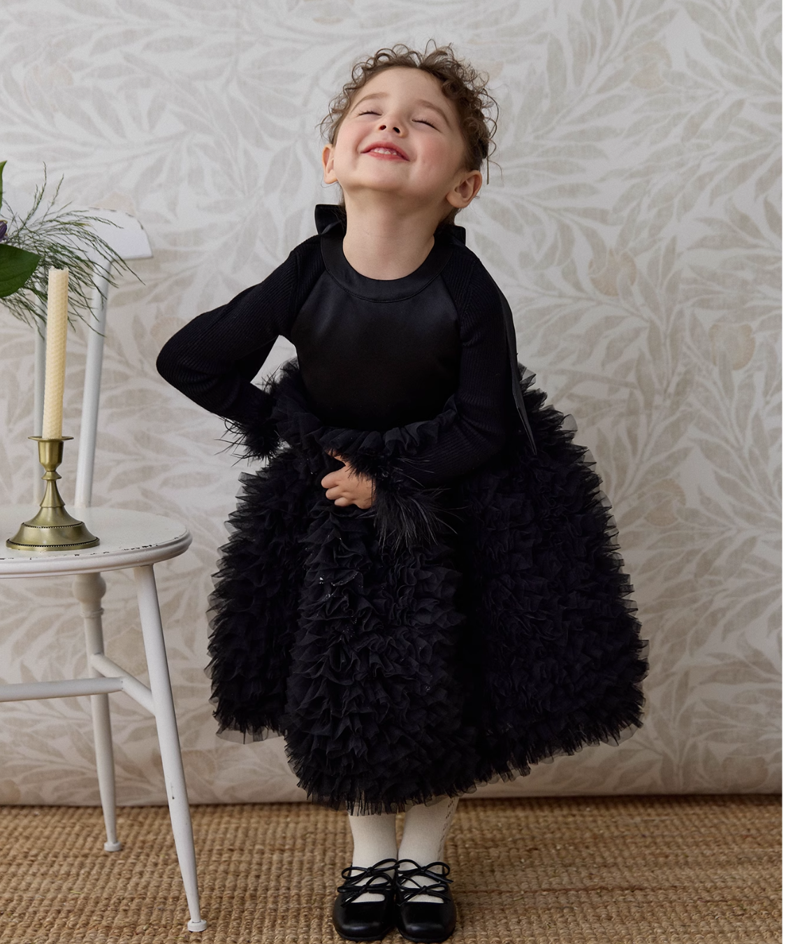 アメリカンスリーブバックオープンチュールドレス