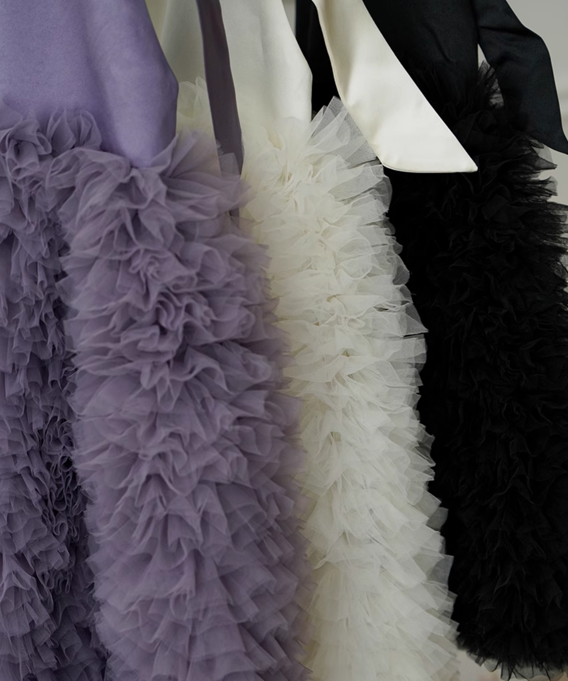 アメリカンスリーブバックオープンチュールドレス