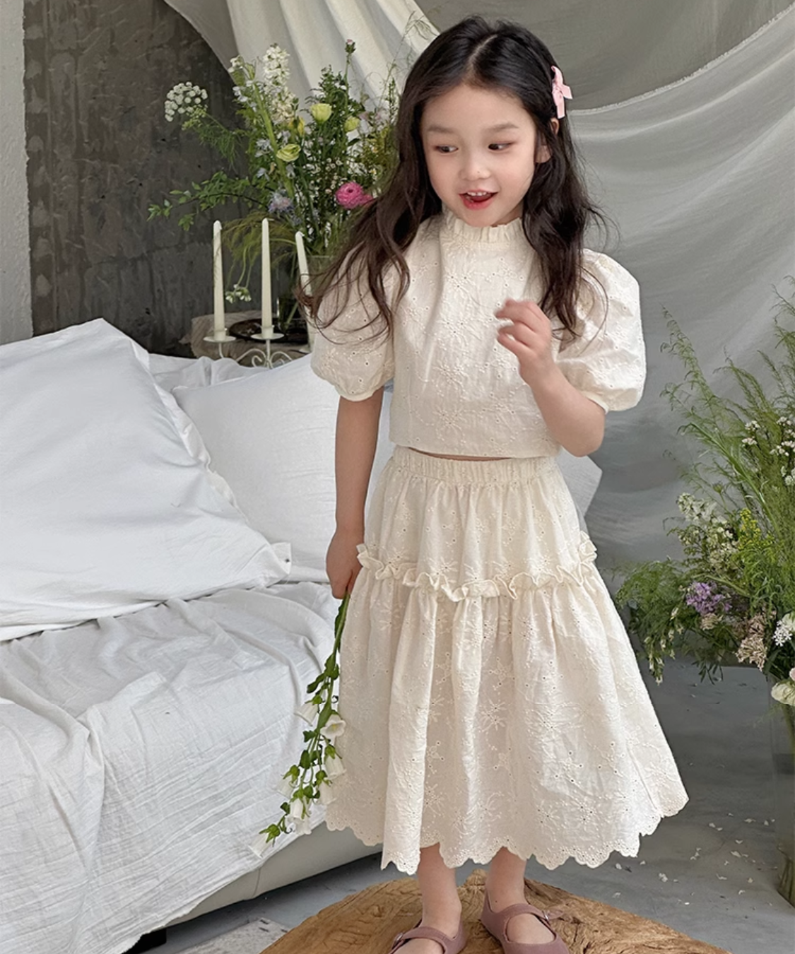 フレンチスタイルパフスリーブフラワーセットアップ