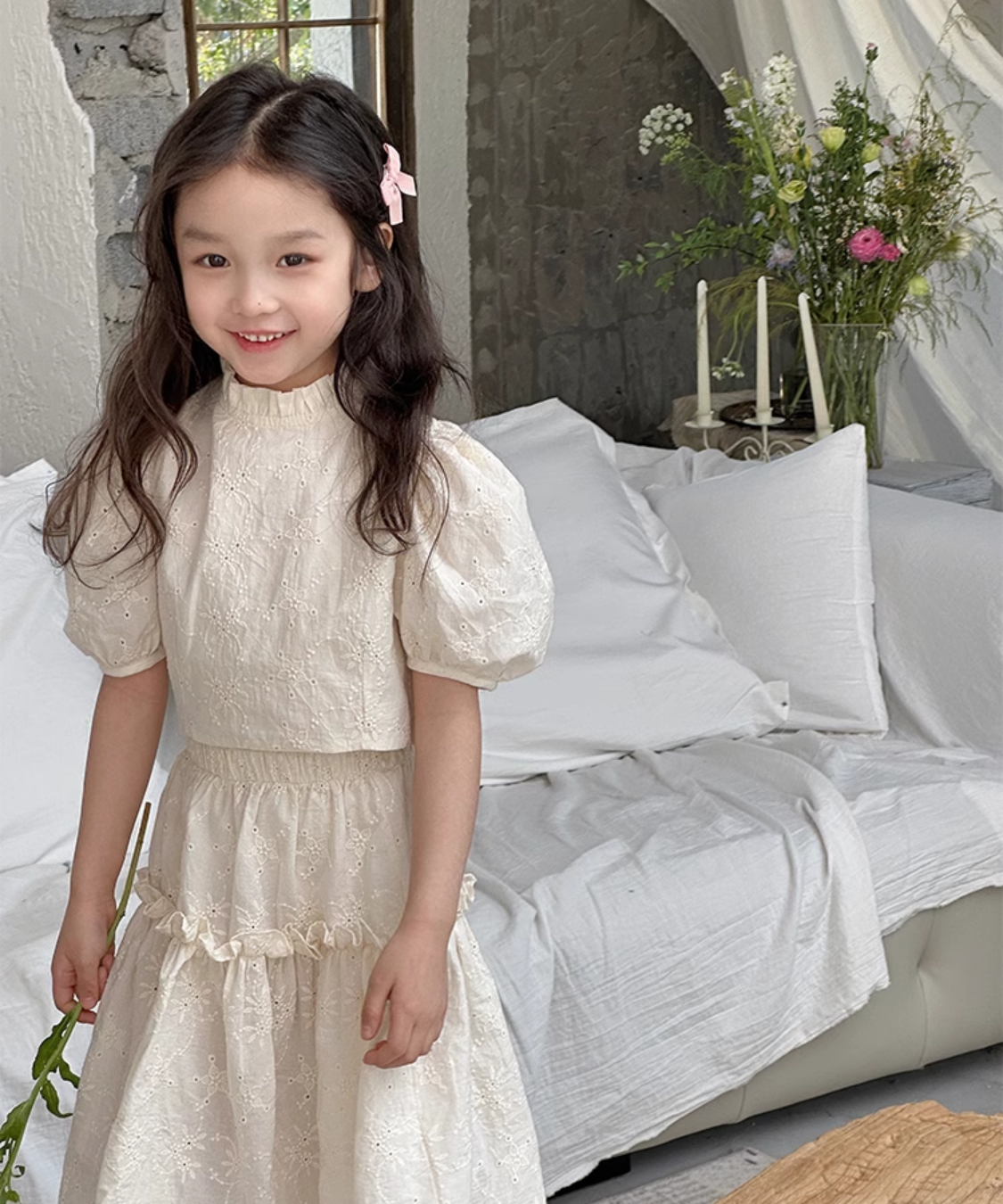 フレンチスタイルパフスリーブフラワーセットアップ