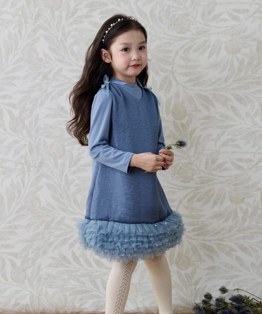 Vネックショルダーリボンチュールドッキングワンピース