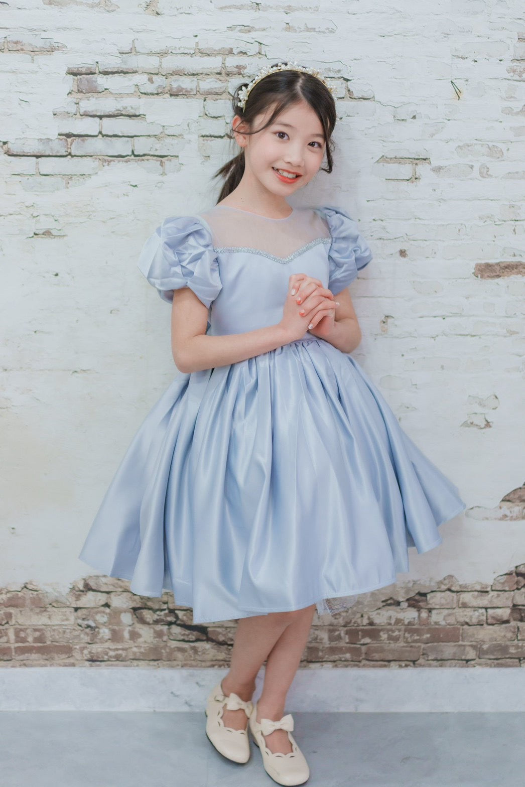 グリッターラインドレス